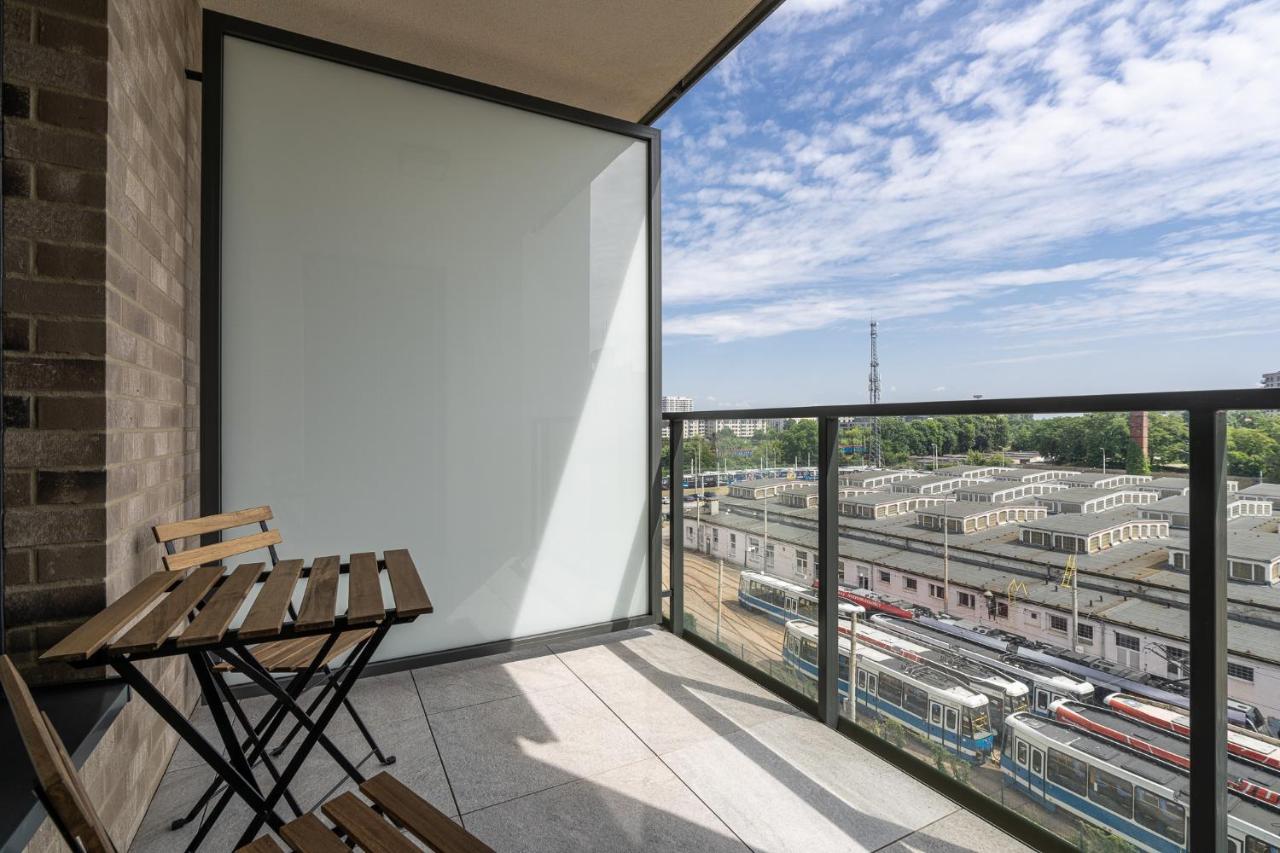 Apartament Rentplanet - Zajezdnia Wrocław